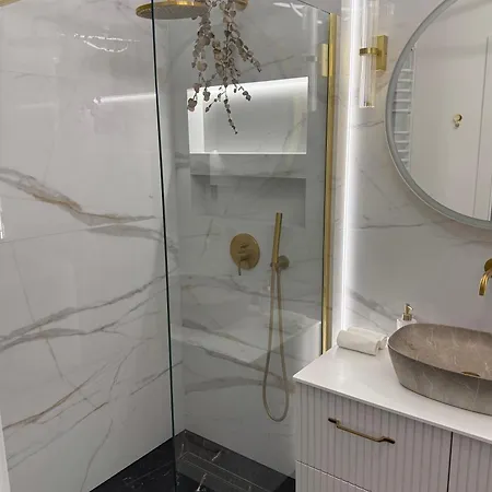 Apartman Royal Wilanow With Gym, Sauna And Private Parking Space Varsó