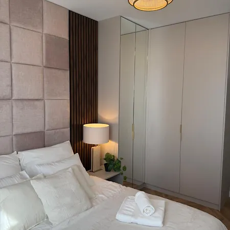 Royal Wilanow With Gym, Sauna And Private Parking Space *