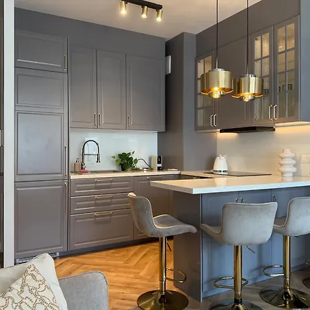 Royal Wilanow With Gym, Sauna And Private Parking Space *