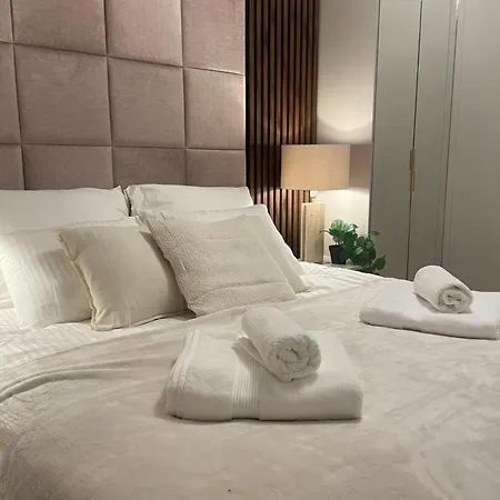 Royal Wilanow With Gym, Sauna And Private Parking Space Apartment Warsaw