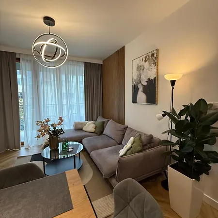 Royal Wilanów With Gym, Sauna&private Parking Space * Varsóvia