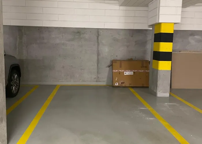 Royal Wilanow With Gym, Sauna And Private Parking Space * ワルシャワ